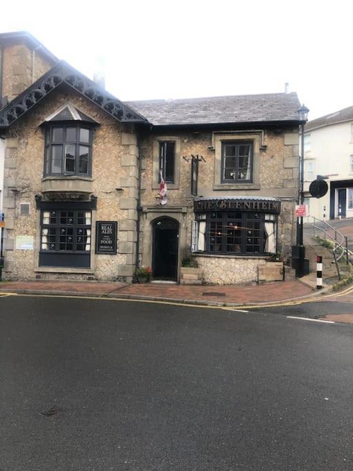 Вилла *Stunning* The Botanist Rest Ventnor Iow Экстерьер фото