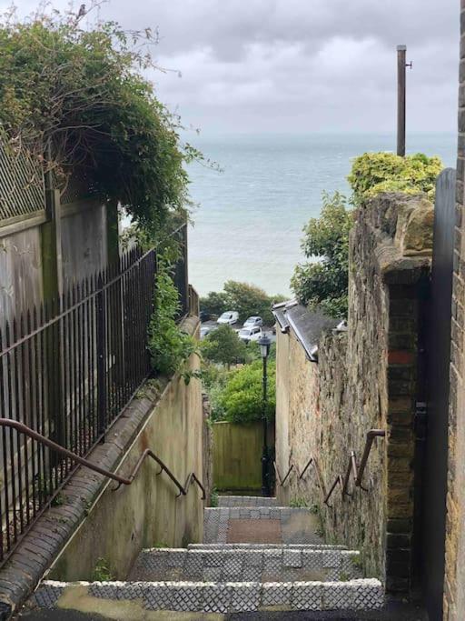 Вилла *Stunning* The Botanist Rest Ventnor Iow Экстерьер фото